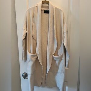 Twelfth Street by Cynthia Vincent Cream Open-Front Cardigan